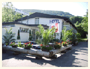 Riverside Apartment Hotel AG